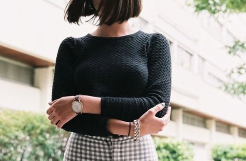 Tuyển tập áo len nữ đẹp nhất màu đen giúp nàng qua mùa lạnh 